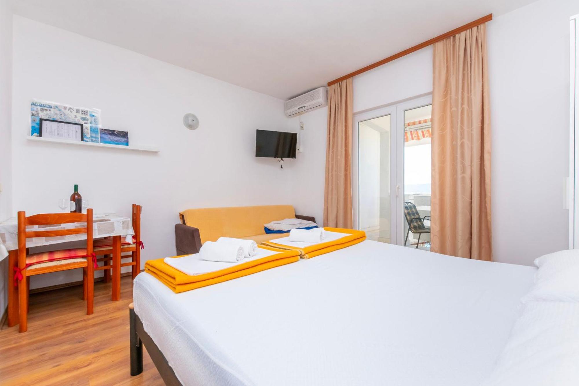 Apartments Ivo - Sea View; Pisak Εξωτερικό φωτογραφία