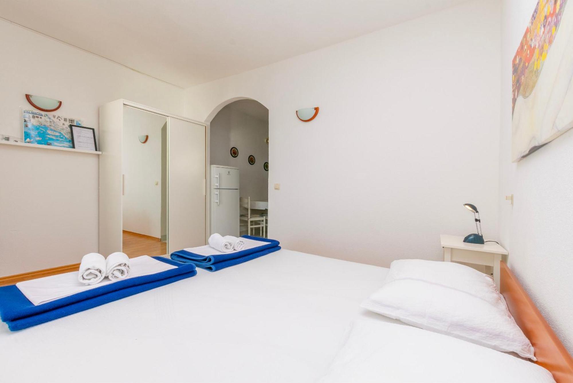 Apartments Ivo - Sea View; Pisak Εξωτερικό φωτογραφία